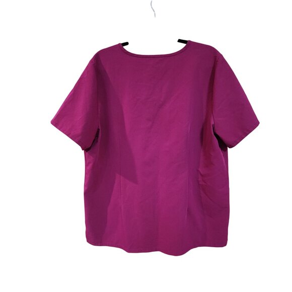 Figs Technical Collection Burgundy Scrub Top XXL V-Neck Short Sleeve W/ Front Po - Picture 2 of 3